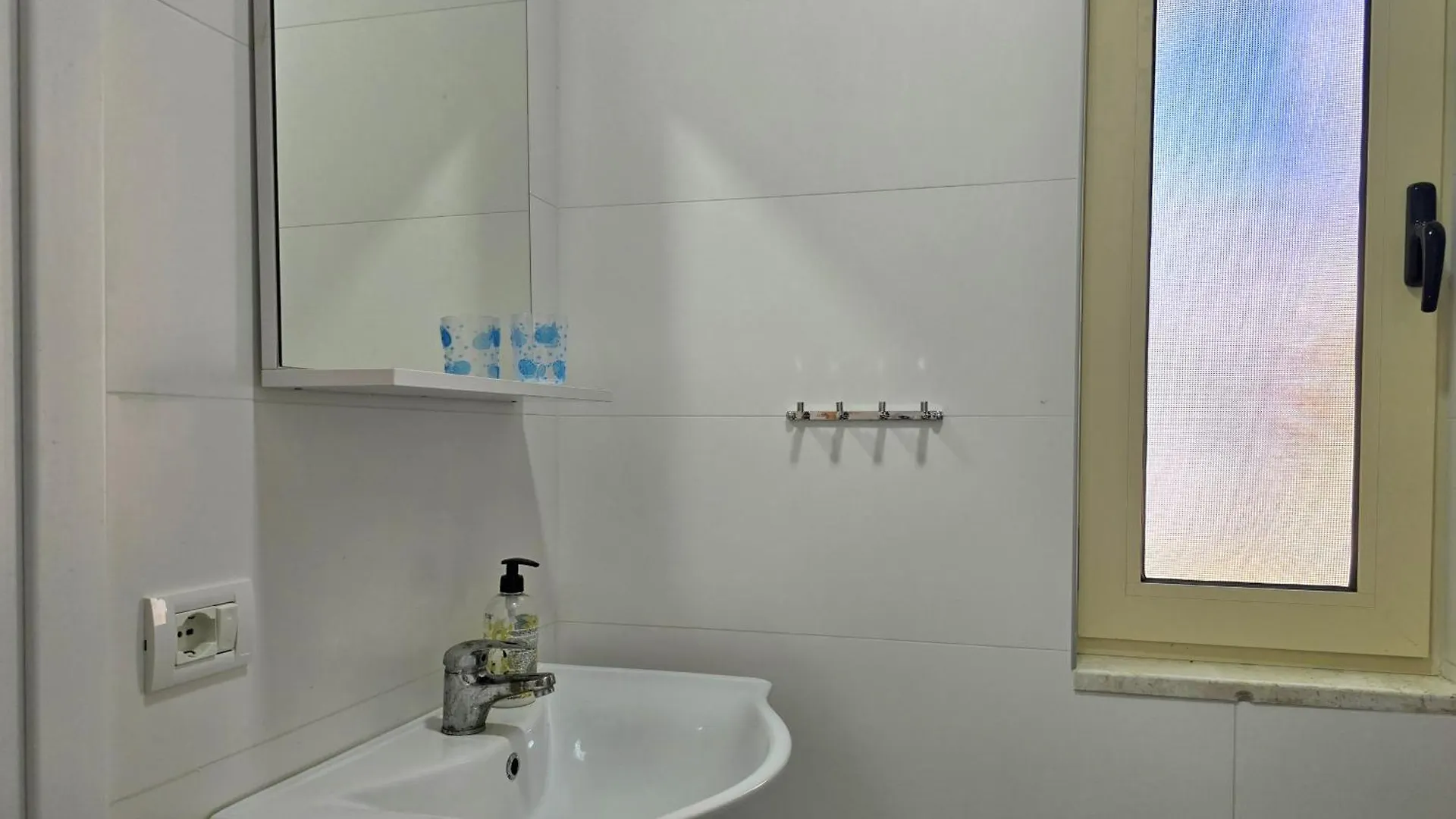 Lura 1 Pastel Apartment - 251 Plazhi San Pietro