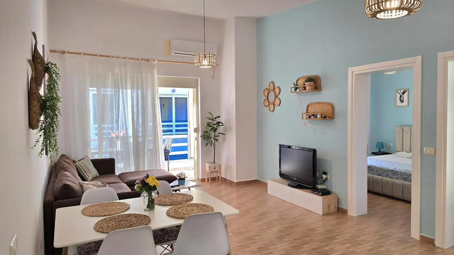 Lura 1 Pastel Apartment - 251 Plazhi San Pietro